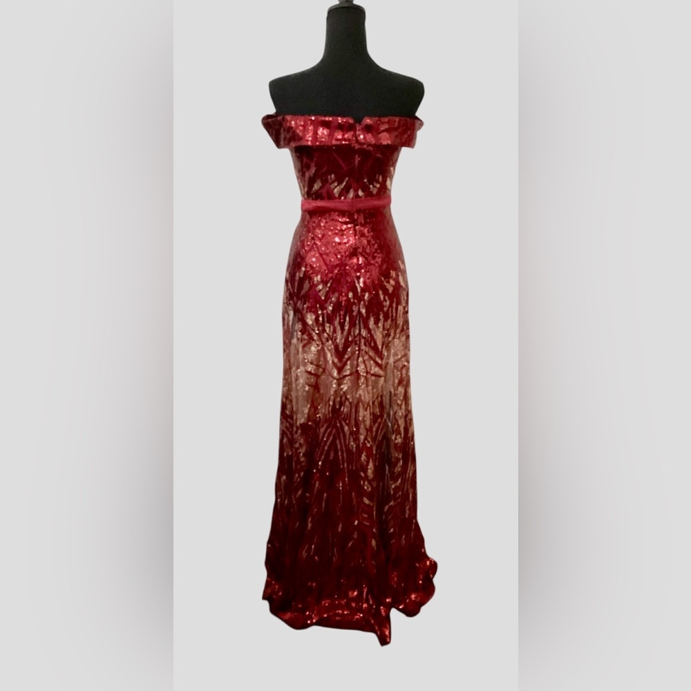 Elegant Strapless Red Dress perfect for Christmas!